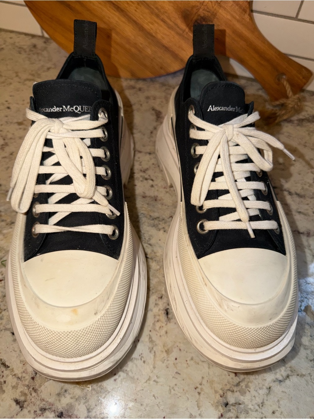 Alexander McQueen $750 Tread Slick Black Platform Sneaker EU 40.5 US 10.5 GUC